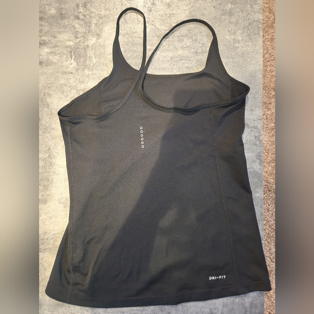 Nike Dri-fit Razorback Tank top - Picture 3 of 4
